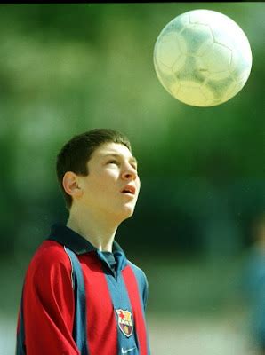 Photo, Shoot - A Young Leo Messi - Just Football