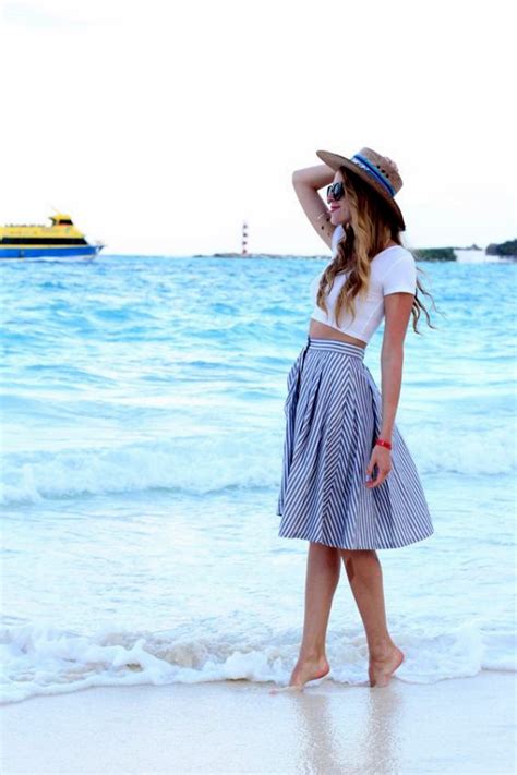 40 Beach Outfit Ideas to wear this Summer