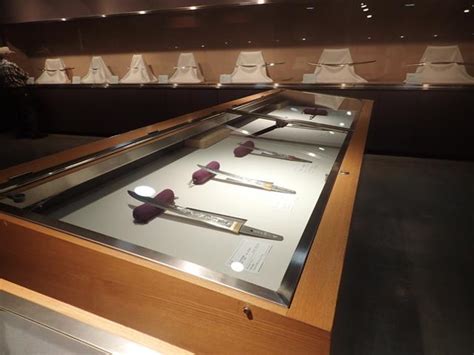 Japanese Sword Museum Tokyo | tripAtrek Travel