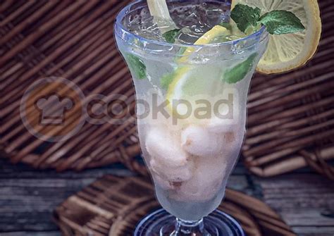 Resipi Air Soda Lemon Laici oleh Aznie Khasri - Cookpad