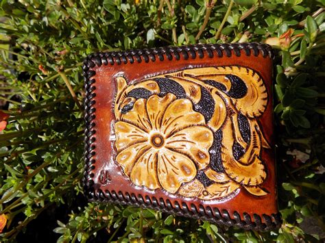 Wallet / Men / Personalized / Bifold / Western / Sheridan / Custom /Hand Carved and Tooled ...