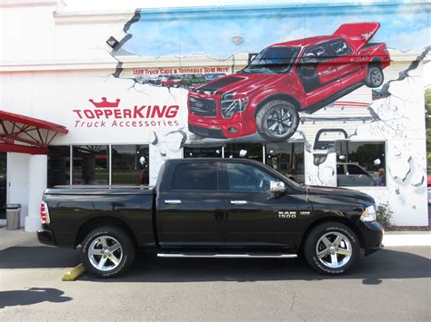 Dodge RAM LEER 700 and Stainless Steel Nerf Bars - : TopperKING | Providing all of Tampa Bay ...