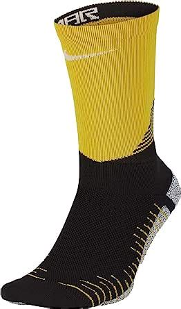 Amazon.com : Nike Men's NikeGrip Strike Cushioned Crew Soccer Socks (10-11.5, Yellow(SX7801-010 ...