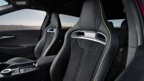 The 5 Coolest Kia EV6 Interior Features