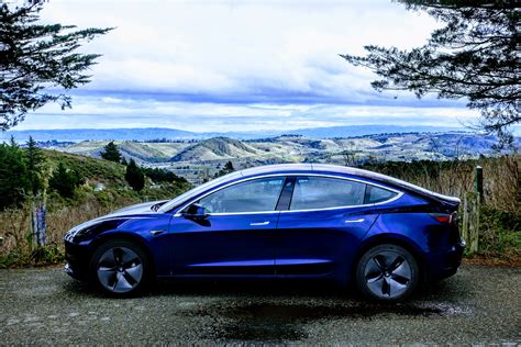 Tesla Model 3: A car that changes the game – Automotive Car Review