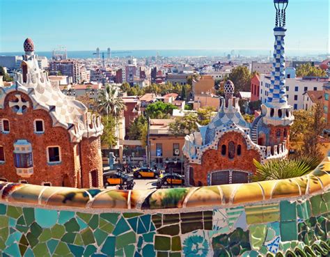 Conoce el parque Güell en Barcelona - Parques Alegres I.A.P.