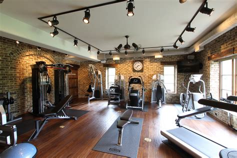 Small Gym Space Ideas ~ Bedroom Gym Ideas | Bodyfowasuse