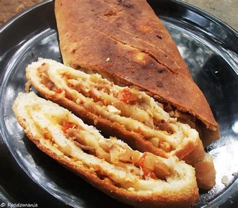 Stuffed Bread Loaf - Foodomania