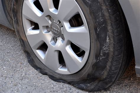 When Can a Tyre Puncture Be Repaired| Tyreright - The Right Tyres and Advice | Tyreright