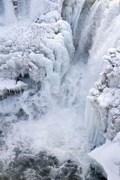 Icy waterfalls stock image. Image of mountain, snowstorm - 17517835