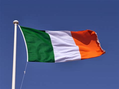 The Irish Tricolour – Irish Studies