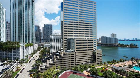 Luxury Brickell Miami Hotel with Bay Views | Hyatt Centric Brickell Miami