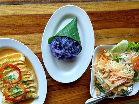 Vegan Thai Food: A Guide to Dining Out & Cooking at Home - Vegan.com