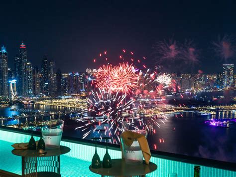 Ring in 2023 in style at AURA Skypool Lounge | Time Out Dubai