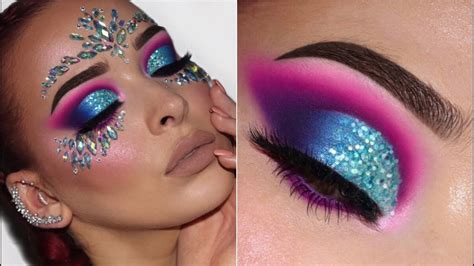 FESTIVAL INSPIRED MAKEUP TUTORIAL | Colourful & Glittery - YouTube