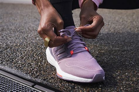 Best adidas Workout Clothes – Footwear News