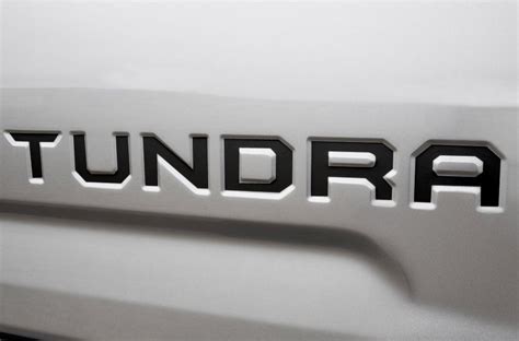 Toyota tundra Logos