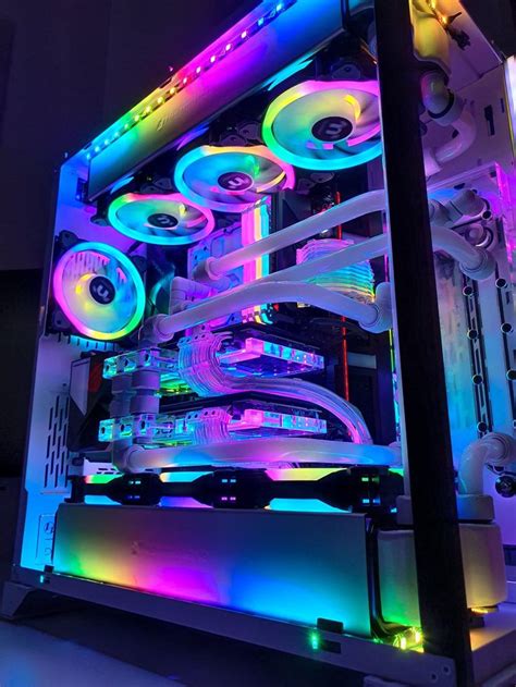 Ultimate $$$ RGB Gaming PC Build Setup Lian Li Dynamic with Intel Core i9 and Nvidia RTX 2080Ti ...