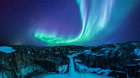 Iceland In February: 7 Things to Know Before You Go - Iceland Trippers