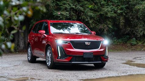 2020 Cadillac XT6 review: Bigger, but only a little better - CNET