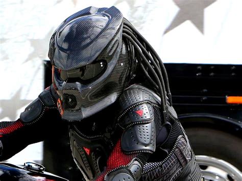 Another Look at the Predator Motorcycle Helmet That Comes Complete with Dreadlocks - TechEBlog