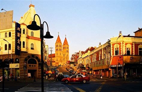 #Colourful Qingdao #Wandering at the old street of Qingdao and feel the beautiful of Qingdao ...