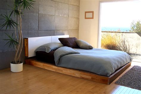 Bedroom Design: Simple bedroom design