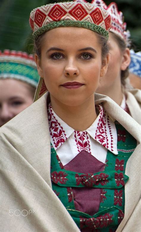 Traditional Lithuanian Clothing | Folk Clothing from Lithuania