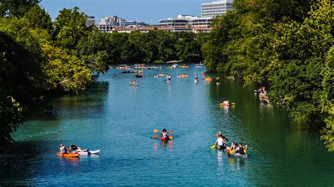 Best Kayak Rentals In Austin, Texas | Walker Luxury Vacation Rentals