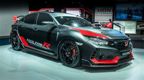 It's a Honda Civic Type R customer racing car | Top Gear