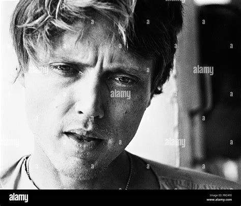 Christopher walken the deer hunter Black and White Stock Photos & Images - Alamy