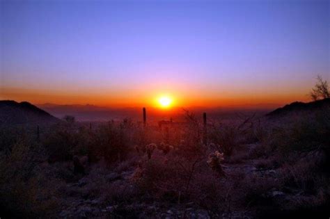 Why sunsets are more colorful and spectacular in the Arizona desert ...