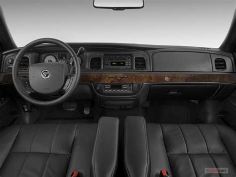 2010 Mercury Grand Marquis: 11 Interior Photos | U.S. News