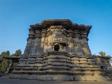 Thousand Pillar temple in Warangal - the iconic Rudreswara Temple of ...