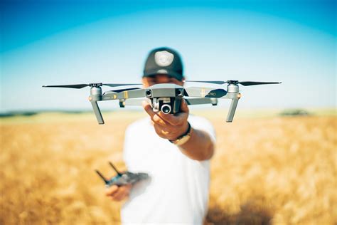 7 Best Drone Cameras Available Right Now | CashKaro Blog