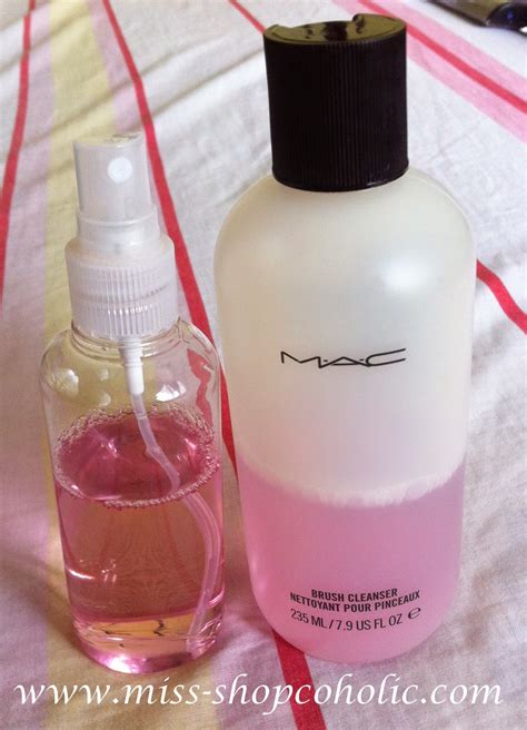 Miss Shopcoholic: Review: MAC Brush Cleanser