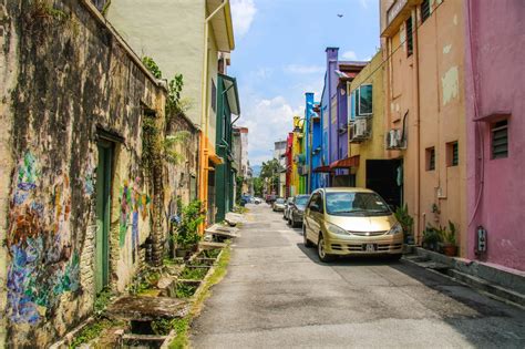 Where to Find the Best Street Art in Ipoh, Malaysia - Backpacking People