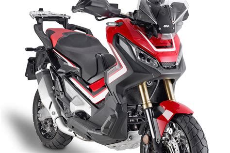 Givi : gamme d’accessoires 2018 pour Honda X-ADV 750