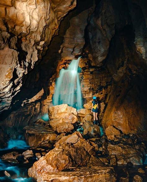 Exploring underground #waterfalls and rivers in the Venado Caves outside La Fortuna! Phot ...