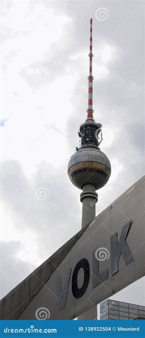 Quadriga on the Brandenburg Gate Editorial Stock Image - Image of berlin, gate: 138922504