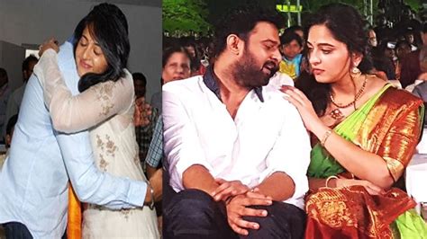 Anushka's reaction to viral wedding photo with Prabhas - Tamil News - IndiaGlitz.com