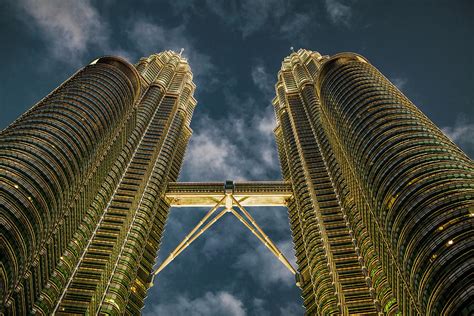 The Petronas Towers Bridge Inside