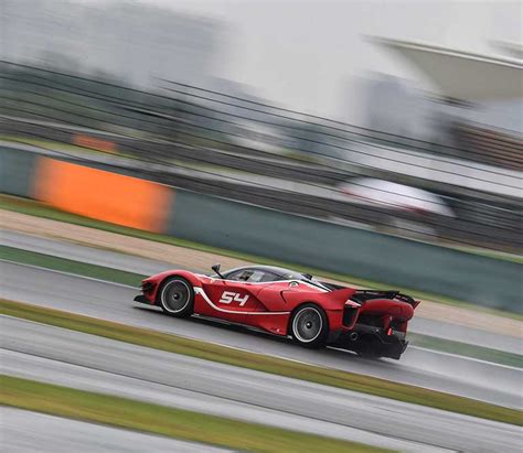 Ferrari FXX-K EVO | Corse Clienti - Ferrari.com