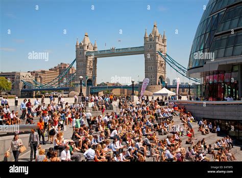 Tower bridge,one of London's famous landmark,UK Stock Photo - Alamy