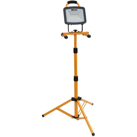 Woods Tripod LED Work Light - WL40072S | Blain's Farm & Fleet