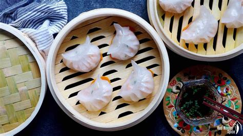 Har gow: dim sum shrimp dumplings (虾饺) - Red House Spice