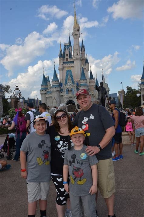 Magic Kingdom Character Dining