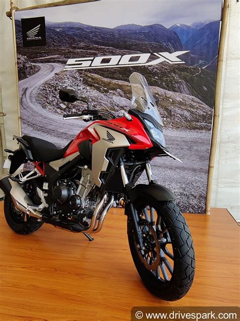 Honda CB500X Review (First Ride): Performance, Handling, Mileage, Specs, Features, Prices ...