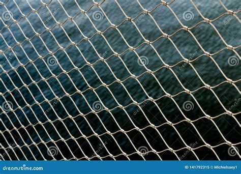 Wallpaper Chain Fence Water Metal Pattern Wallpaper Stock Image - Image of mesh, gray: 141792315