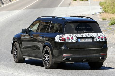 2023 Mercedes-Benz GLS Facelift Spy Shots Tease Future Release, Shouldn ...